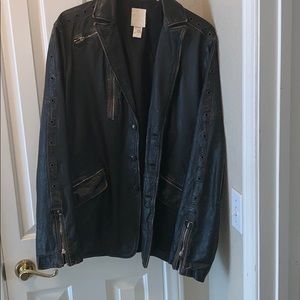 Diesel xxl leather fits 6 foot up 185 to 205 lbs